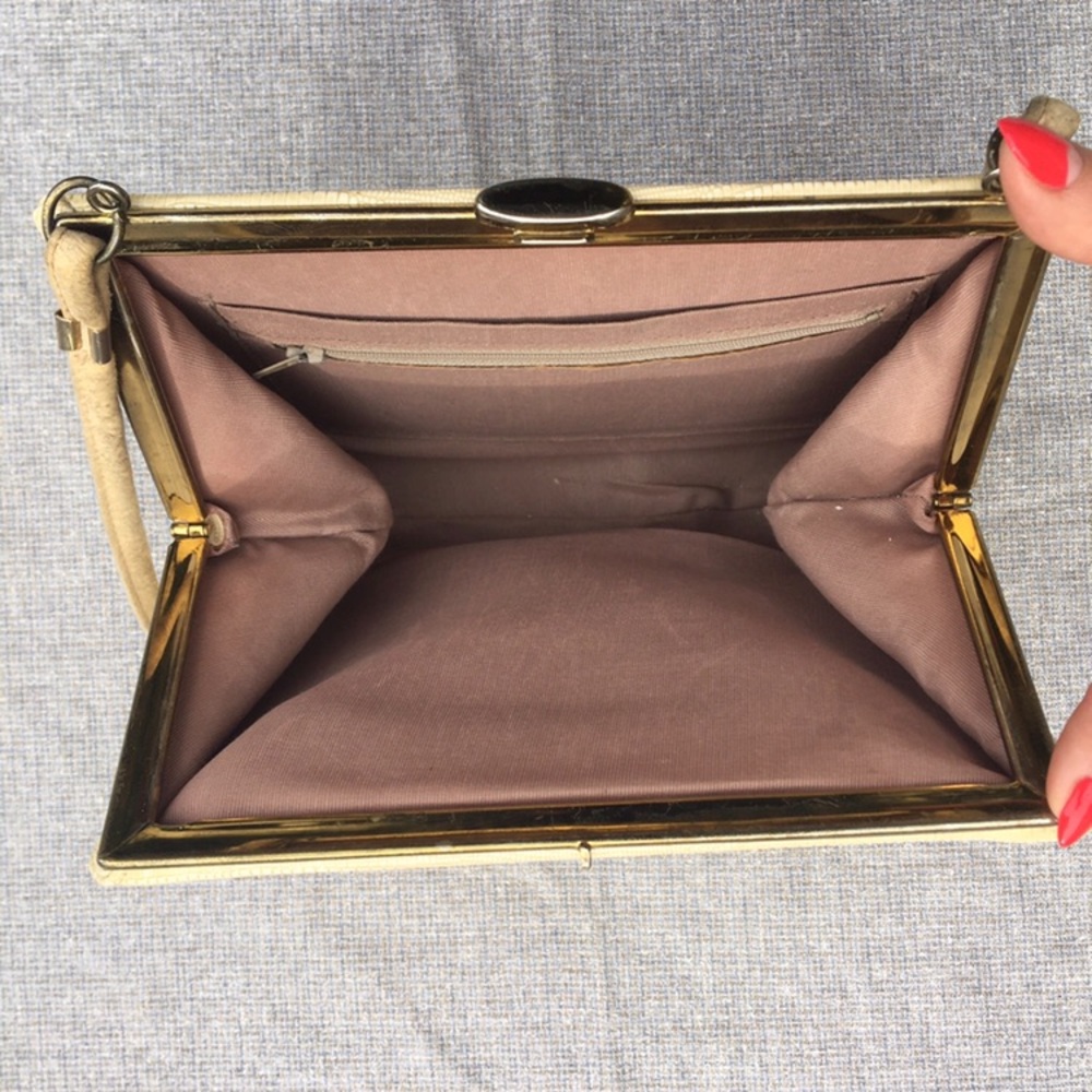Vintage Mid Century Cream Reptile Purse As Is - Picture 4 of 5
